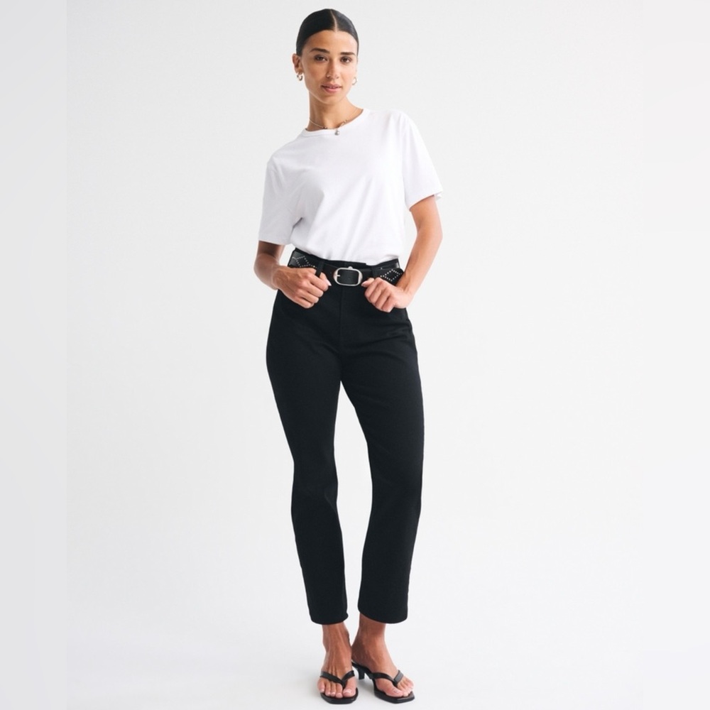 Abercrombie Ankle Straight Ultra High Rise Jean